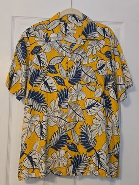 Men's Yellow Tropical Leaf Short-Sleeve Button-Down Shirt